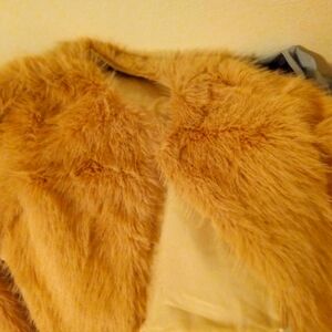Ladies small faux fur jscket